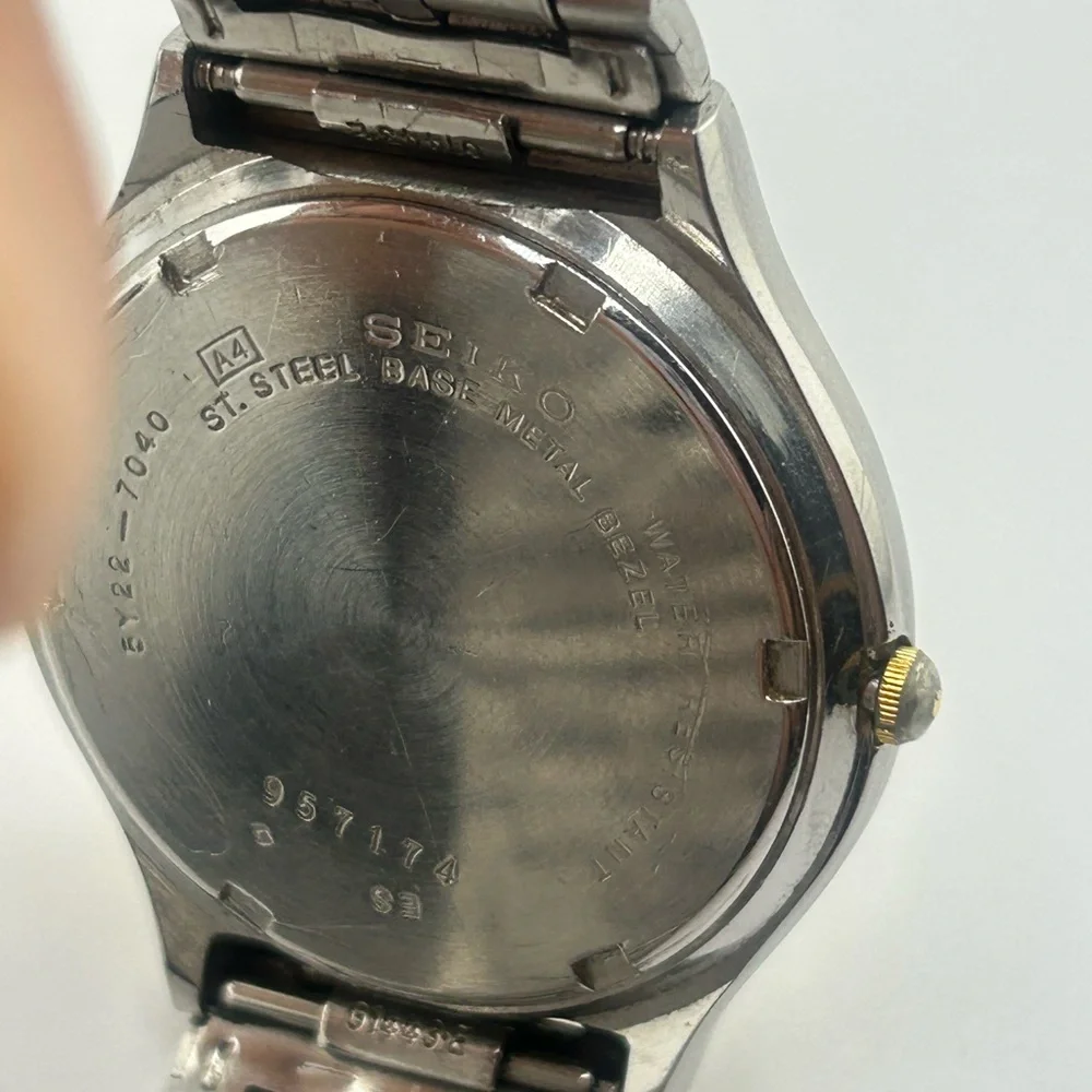 Seiko Quartz Watch Silver/Gold Roman Numerals Waterproof Stainless Steel #611